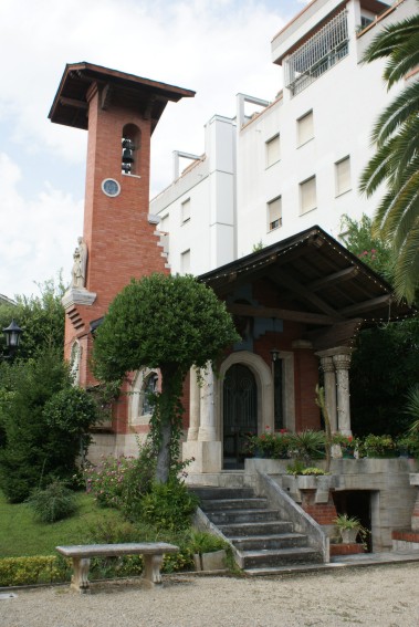 Cappella della Villa Gasbarrini a Giulianova Lido (Te)