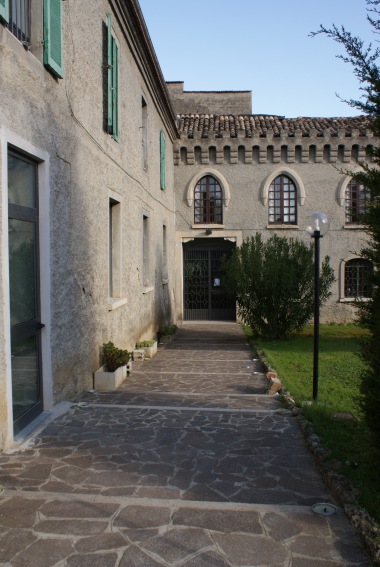 Casa Maria Immacolata: ingresso della Cappella