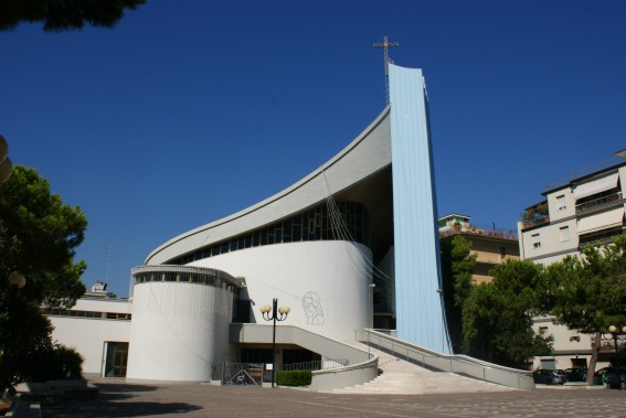 Chiesa di San Pietro Apostolo a Giulianova Lido