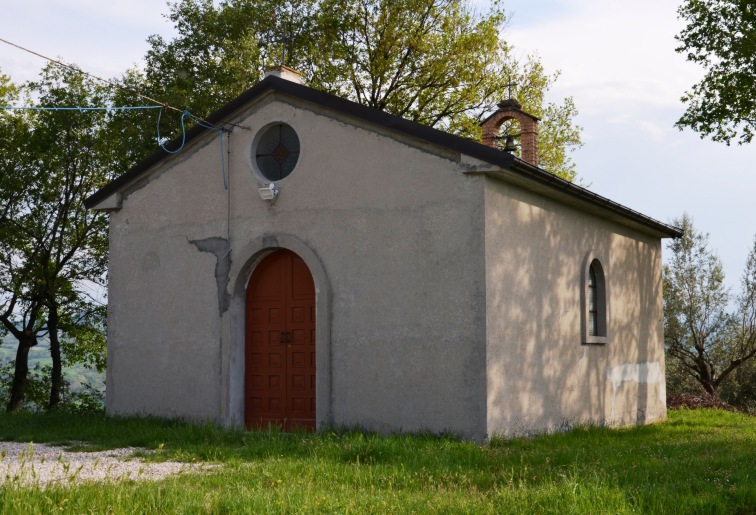 Chiesa di S.Martino nelle campagne di Canzano (Teramo)