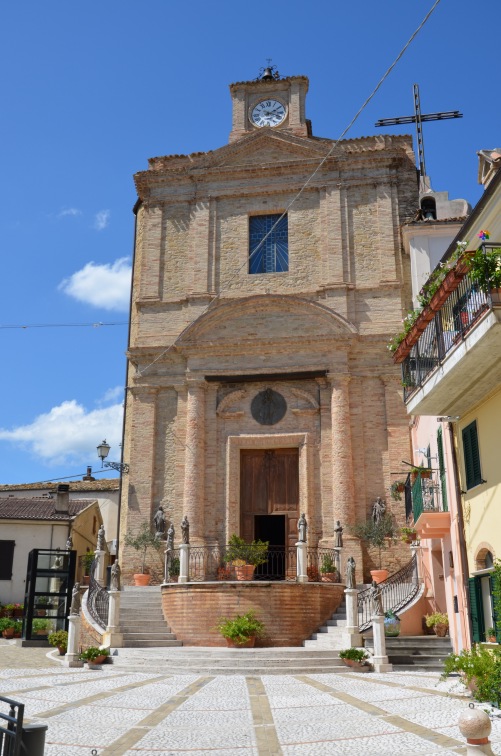 Chiesa di S.Donato Martire a Castiglione Messer Raimondo (Te)