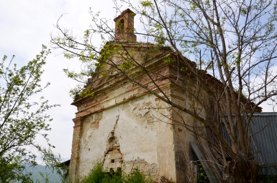 Cellino Attanasio (Te): chiesa diruta di Maria Immacolata
