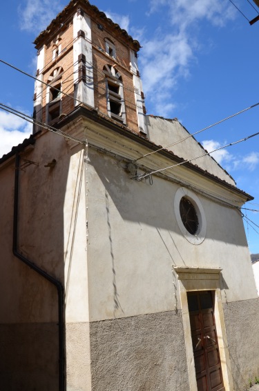 Chiesa di S.Anna a Cesa di Francia di Isola del G.S. (Te)