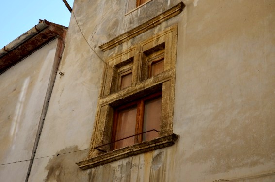 Civitella del Tronto (Te): finestra