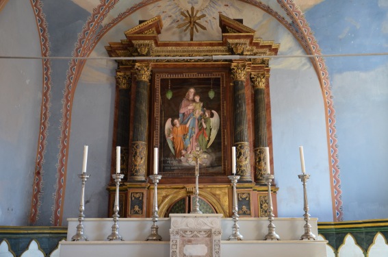Chiesa di S.Maria degli Angeli (o della Scopa) a Civitella del Tronto (Te): altare maggiore
