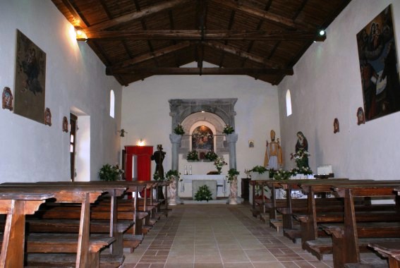 Chiesa di S.Nicola di Bari a Colle Pietralta di Valle Castellana (Te)