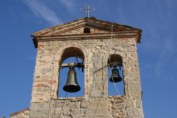 Campanile a vela della Chiesa di S.Andrea Apostolo a Faieto