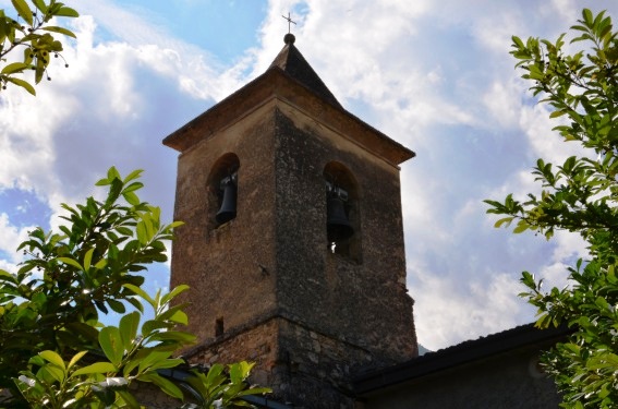 Chiesa di S.Salvatore a Fano a Corno di Isola del G.S. (Te)