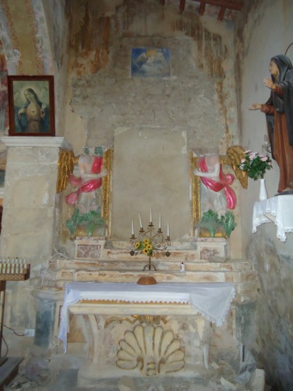 Chiesa di S.Maria Assunta a Ioanella di Teramo: affresco emerso dopo il crollo