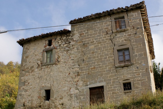 Leofara di Valle Castellana (Te): tecniche di costruzione francesi