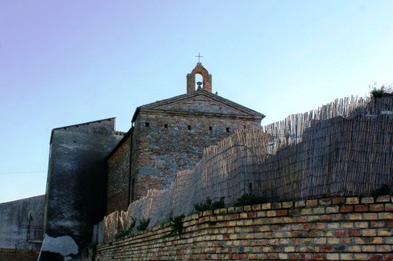 Chiesa di S.Antonio, gi Chiesa di S.Nicola e successivamente di S.Giacomo a Morro D'Oro (Te)