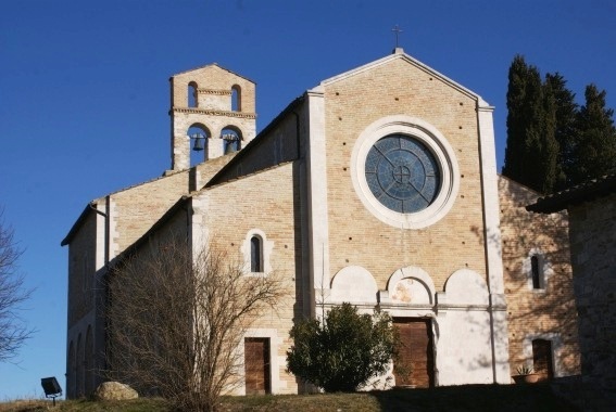 Chiesa di S.Maria a Ronzano di Castel Castagna (Te)
