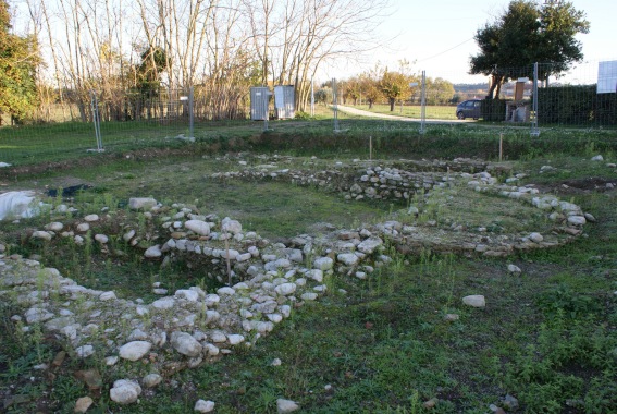 Chiesa di S. Maria a Vico a Sant'Omero: scavi archeologici