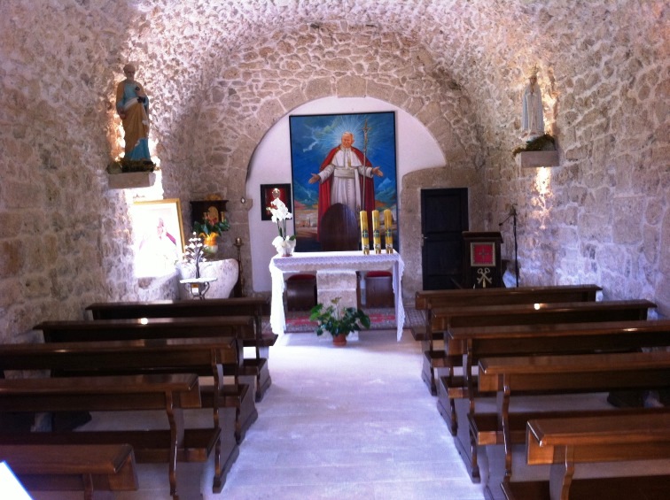 Santuario Diocesano del Beato Giovanni Paolo II a S.Pietro della Ienca (Aq)
