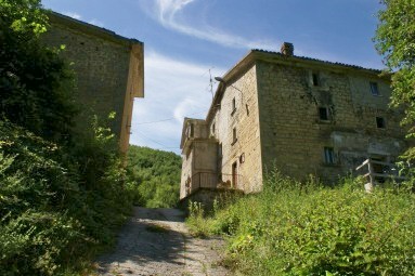 Stivigliano diu Valle Castellana (Te): le case Di Martino