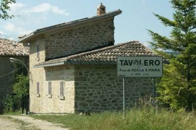 Tavolero: l'ingresso nel borgo